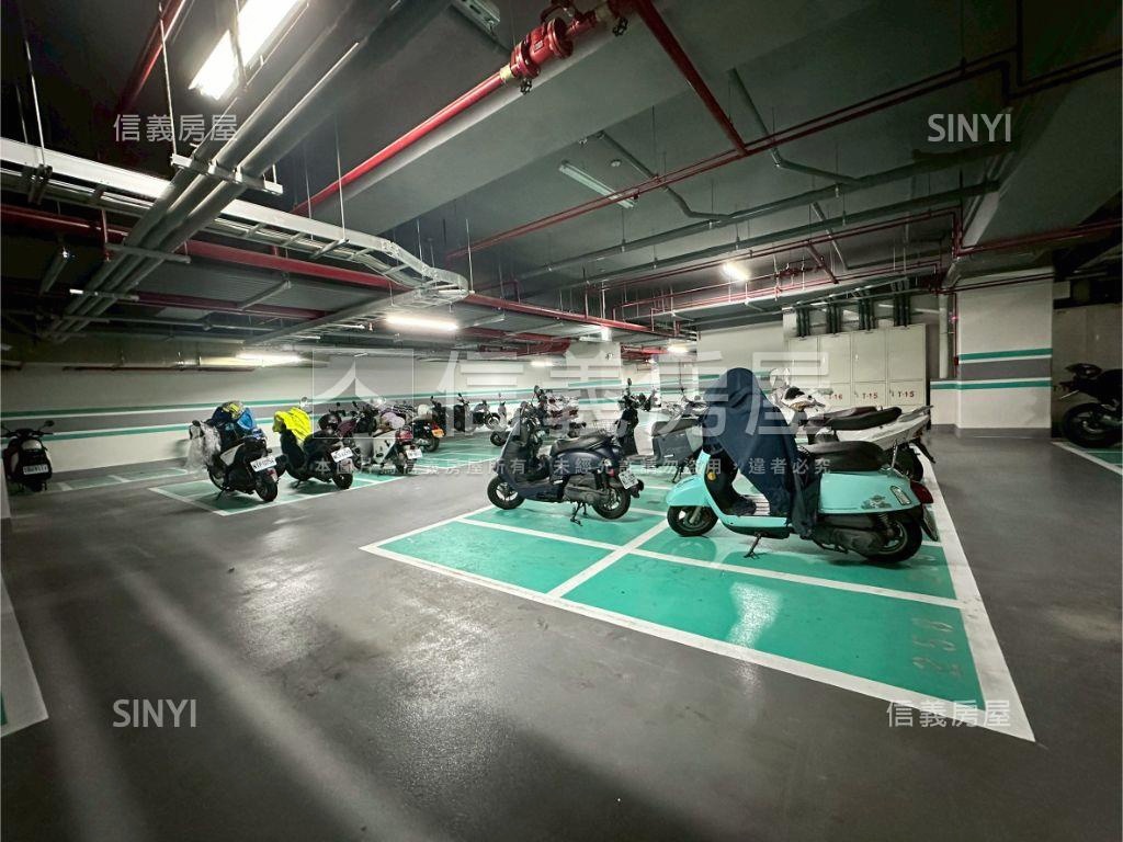 專任全新芳洲三房含車位房屋室內格局與周邊環境