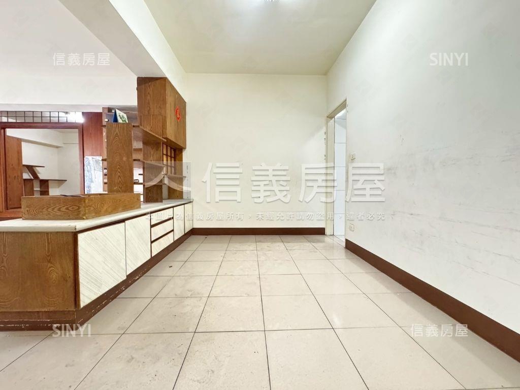 龍華國中大坪數配平車房屋室內格局與周邊環境
