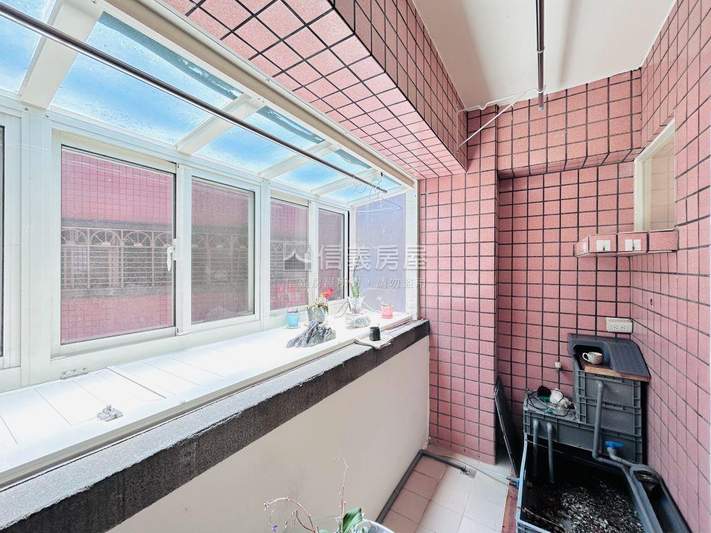 低總價溫馨美宅房屋室內格局與周邊環境