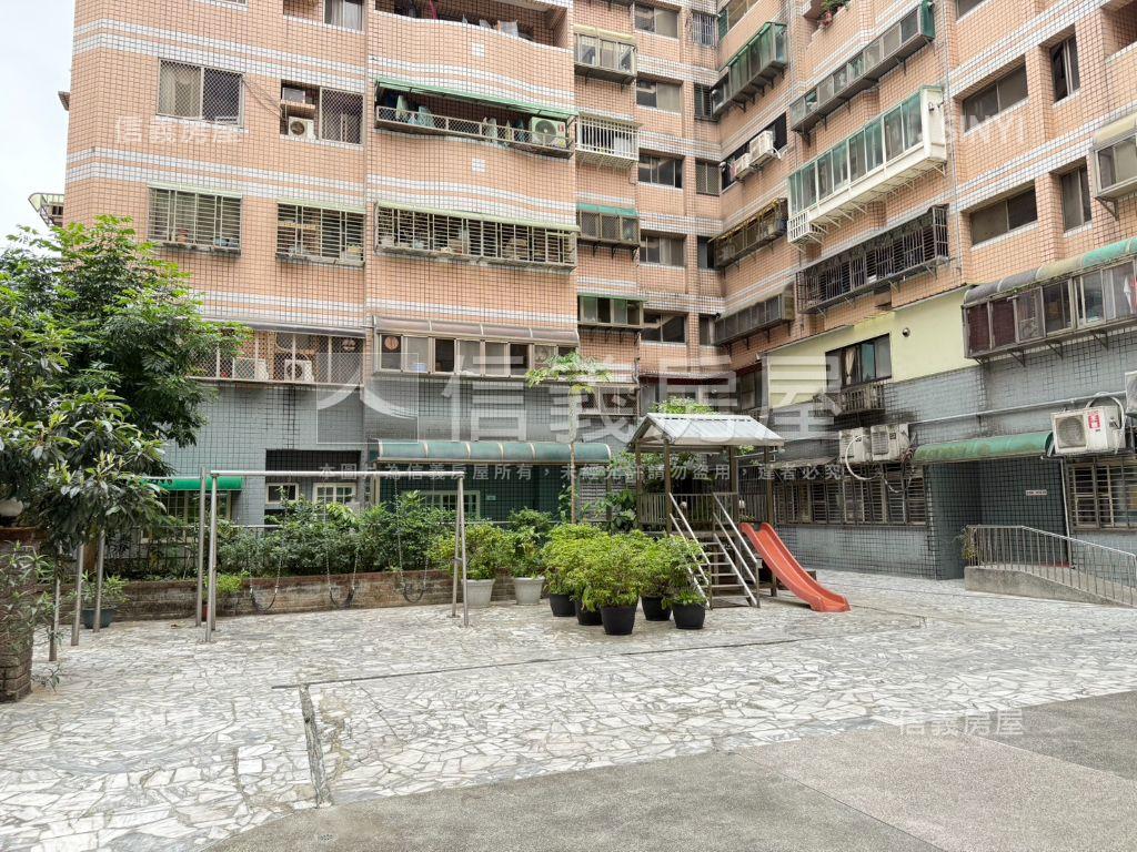 誠售光明國中四房車位房屋室內格局與周邊環境