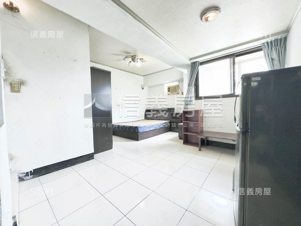 勤美電梯大樓Ｓ房屋室內格局與周邊環境