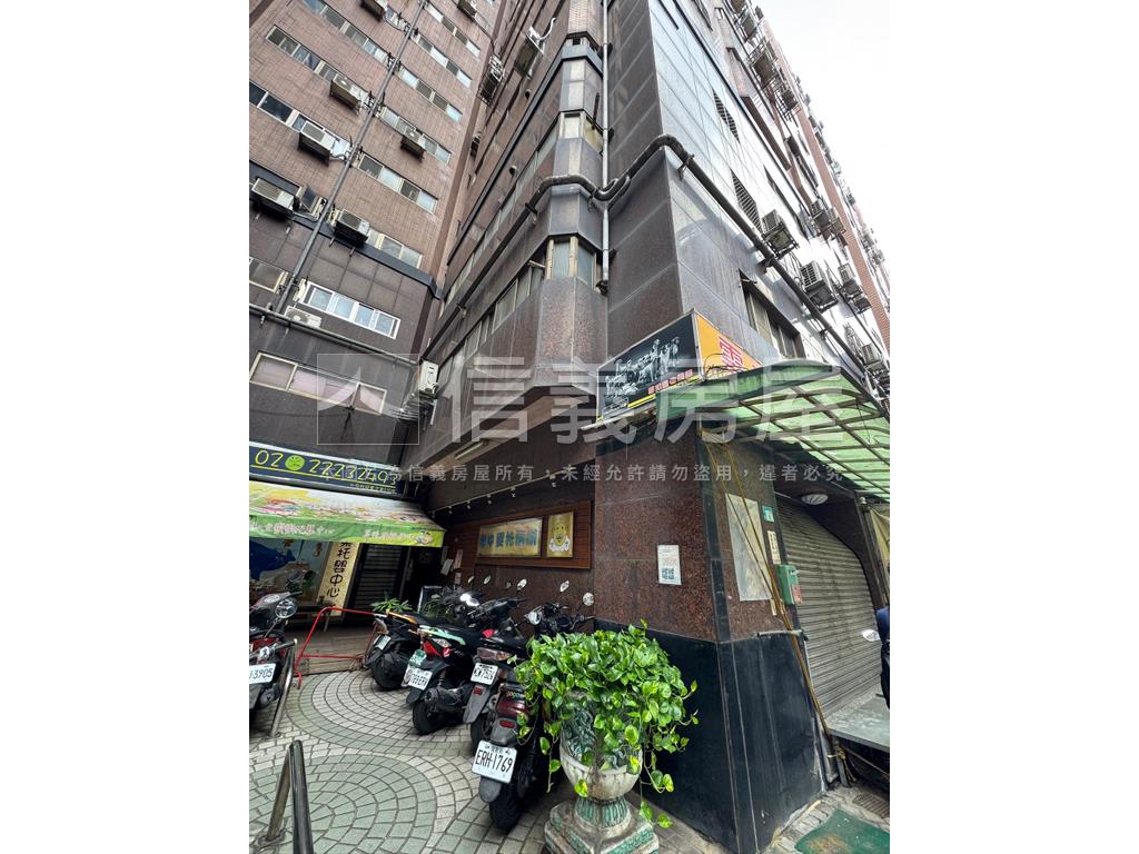 花廣創業成家店面房屋室內格局與周邊環境