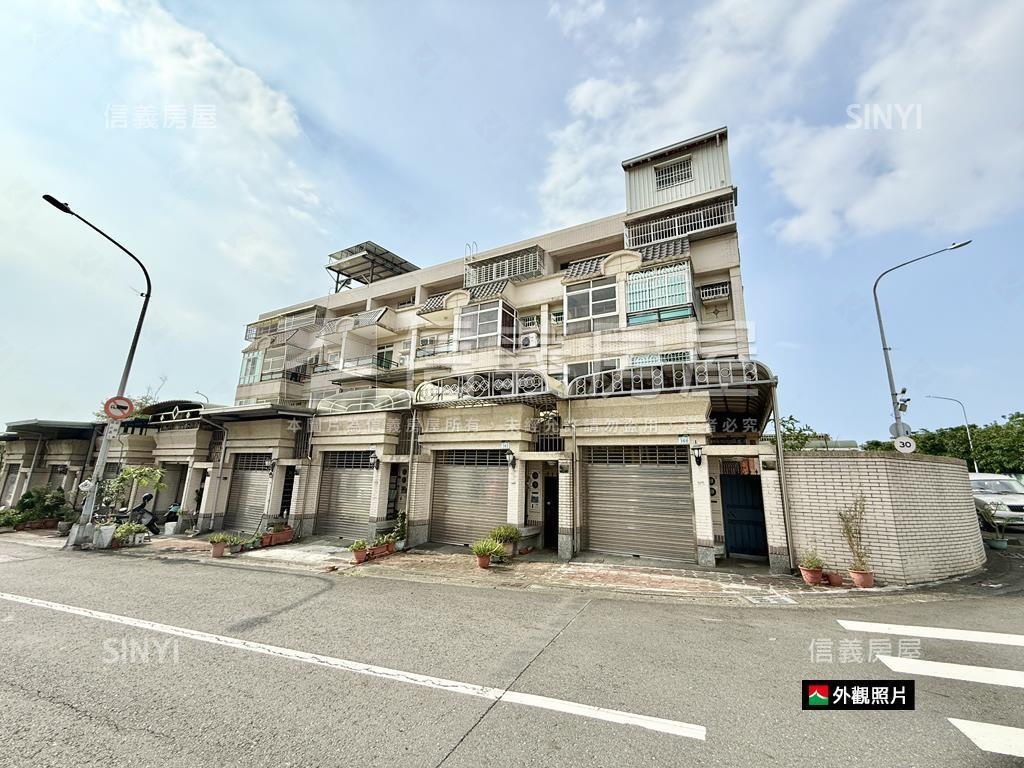 小港大地坪車庫透天房屋室內格局與周邊環境