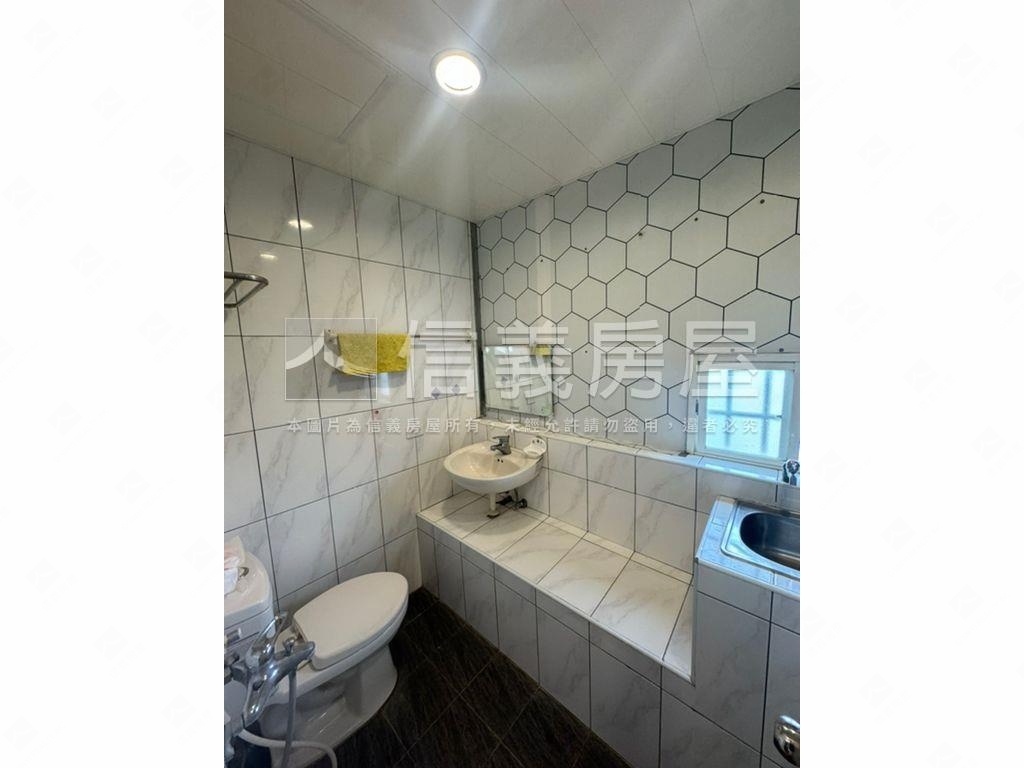 包租公４套房和平路美寓房屋室內格局與周邊環境