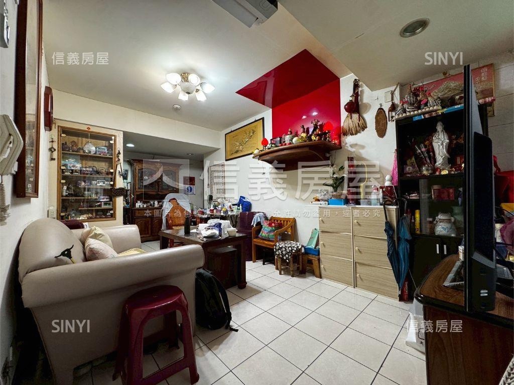 幽靜二樓邊間美寓房屋室內格局與周邊環境