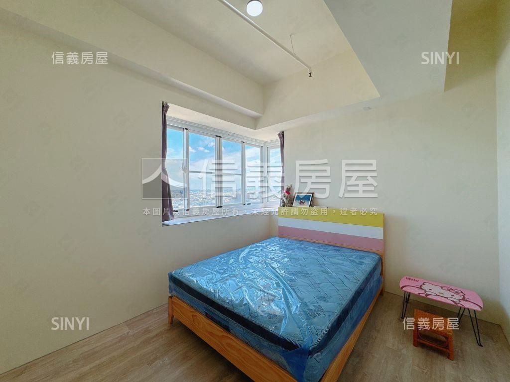稀有景觀大空間三房平車房屋室內格局與周邊環境