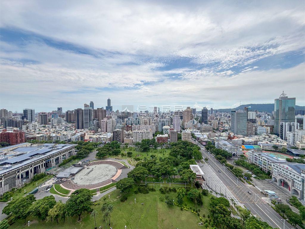 文化高峰會帝王景觀雙平車房屋室內格局與周邊環境