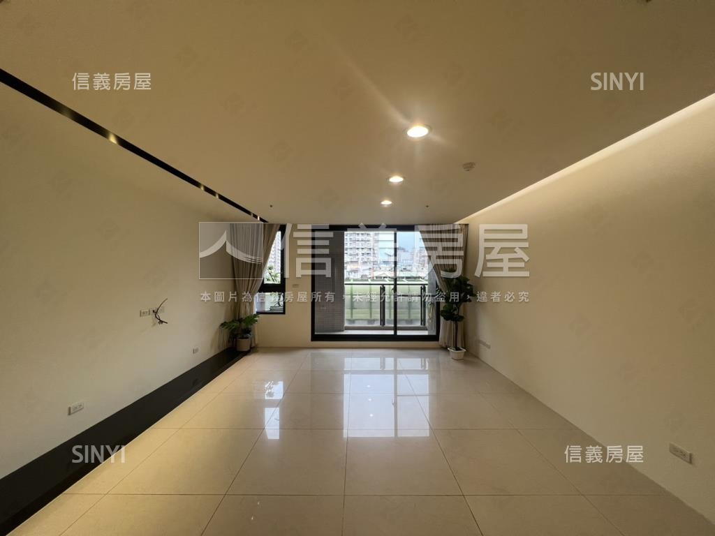 德鑫如一四房雙平車精裝宅房屋室內格局與周邊環境