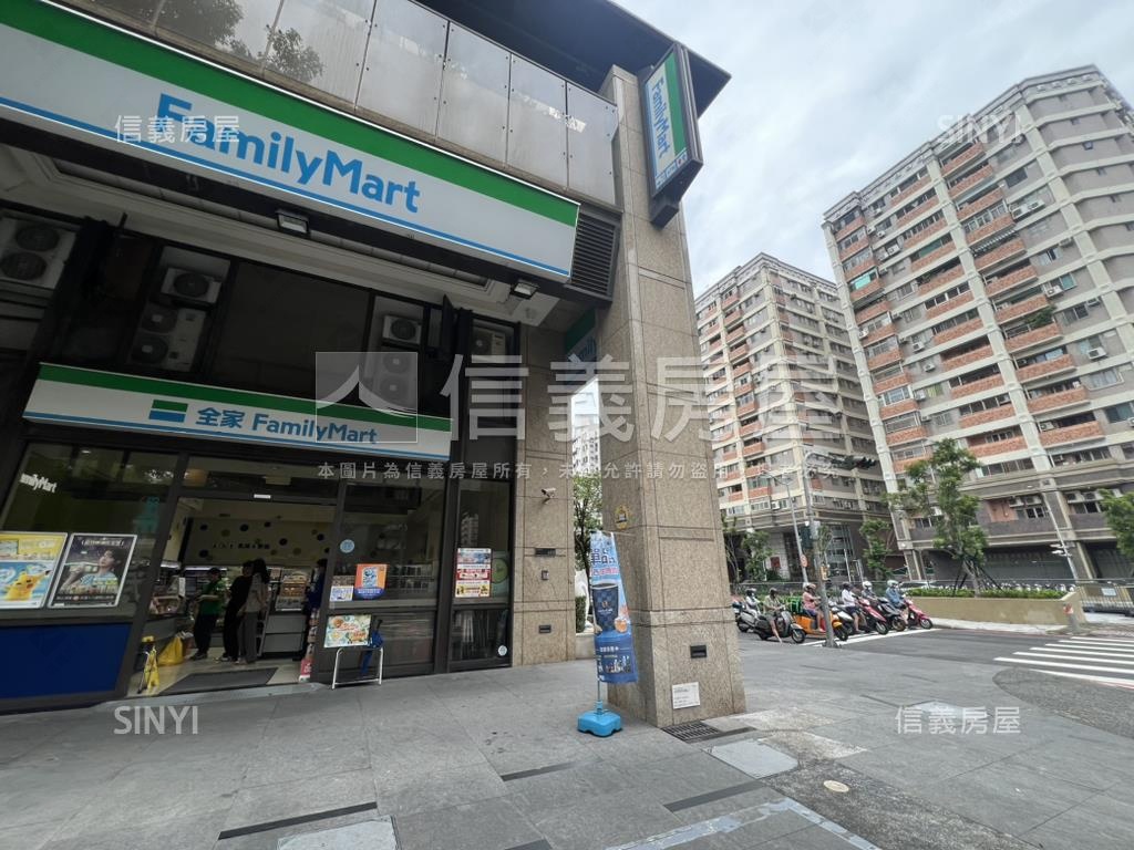 德鑫如一四房雙平車精裝宅房屋室內格局與周邊環境
