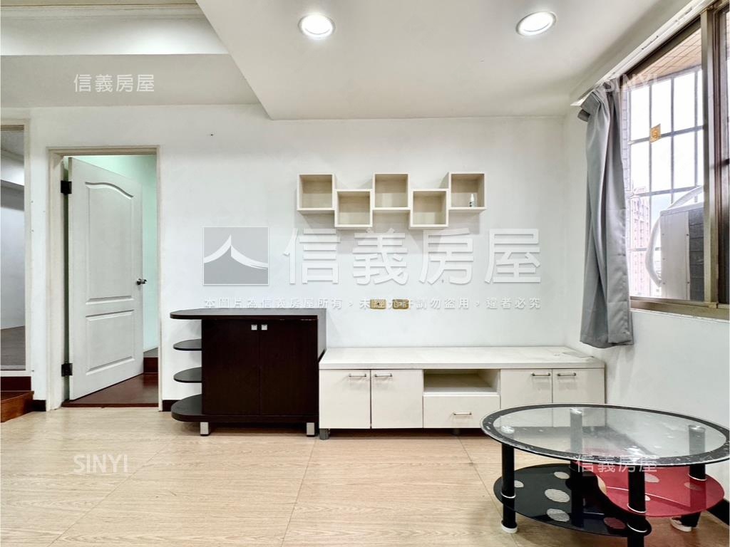 近高醫輕軌景觀兩房平車房屋室內格局與周邊環境