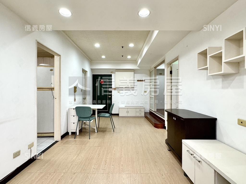 近高醫輕軌景觀兩房平車房屋室內格局與周邊環境