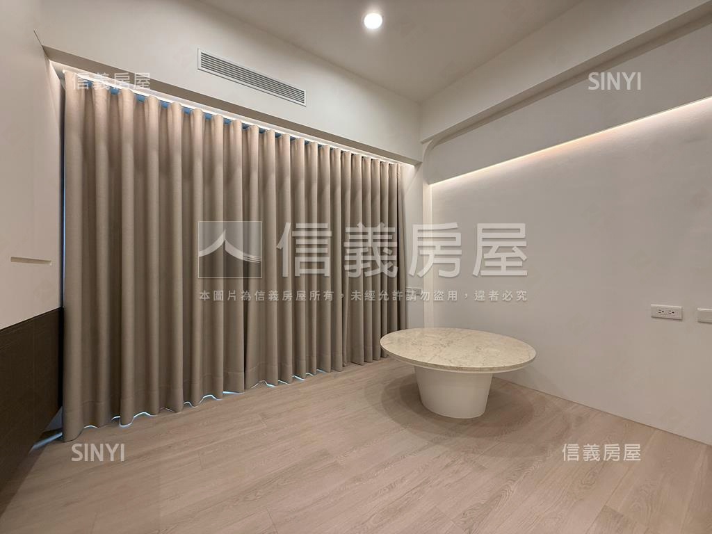 永恆鳳凰邊間大兩房房屋室內格局與周邊環境