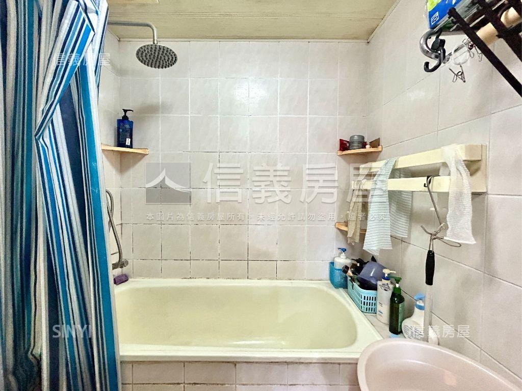 豪門捷境＿稀有高樓景觀宅房屋室內格局與周邊環境
