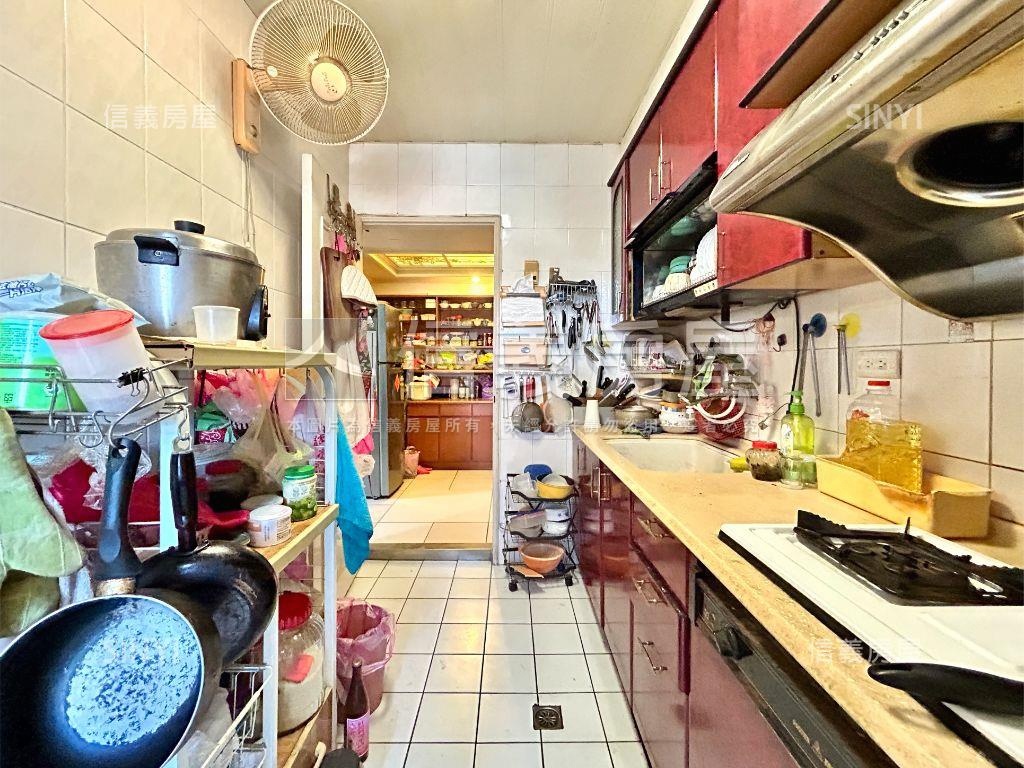 豪門捷境＿稀有高樓景觀宅房屋室內格局與周邊環境