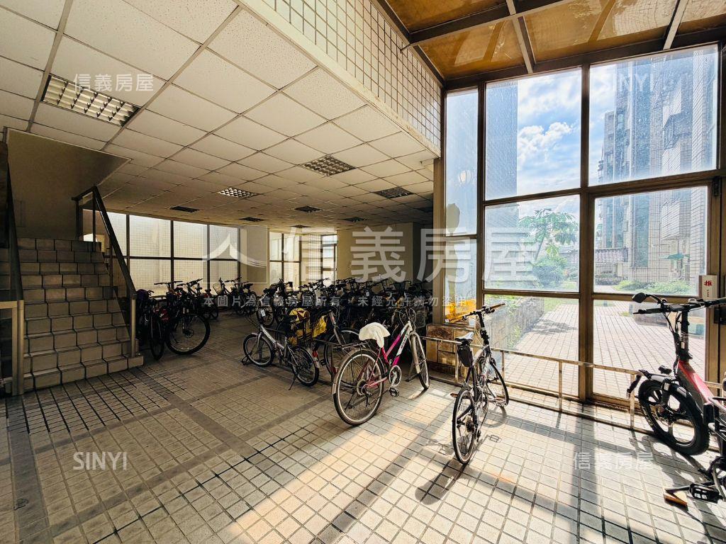 近中科精美三房附車位房屋室內格局與周邊環境