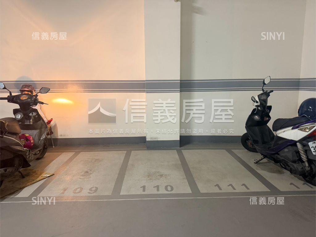 五月天嵐三房雙車視野戶房屋室內格局與周邊環境