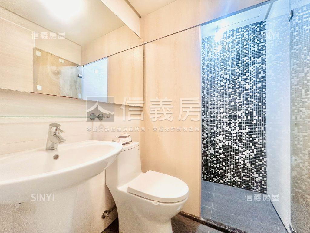 五月天嵐三房雙車視野戶房屋室內格局與周邊環境