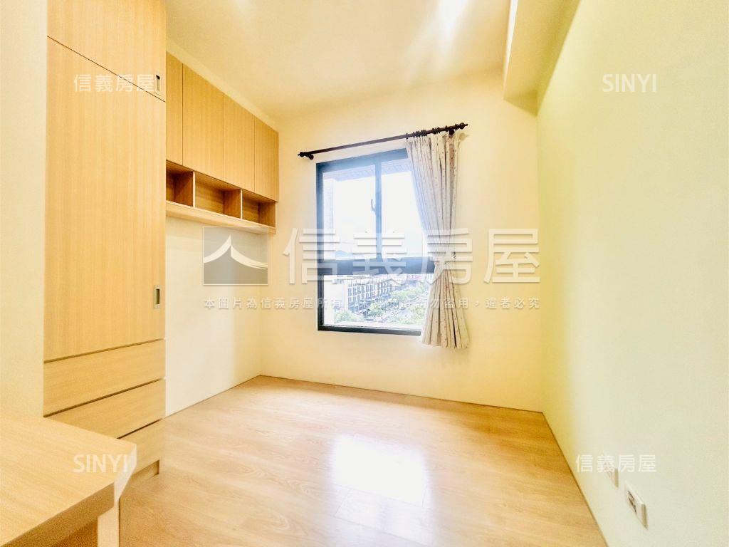 五月天嵐三房雙車視野戶房屋室內格局與周邊環境