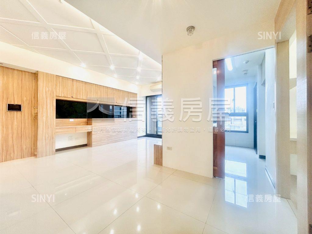 五月天嵐三房雙車視野戶房屋室內格局與周邊環境