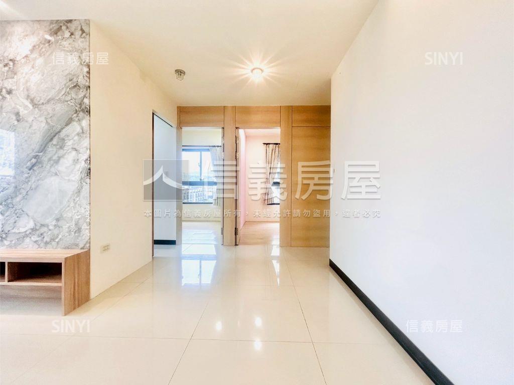 五月天嵐三房雙車視野戶房屋室內格局與周邊環境