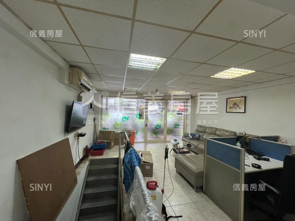 信義區低總面寬一樓店辦房屋室內格局與周邊環境