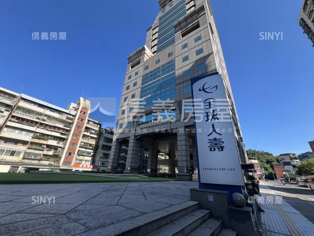 信義區低總面寬一樓店辦房屋室內格局與周邊環境