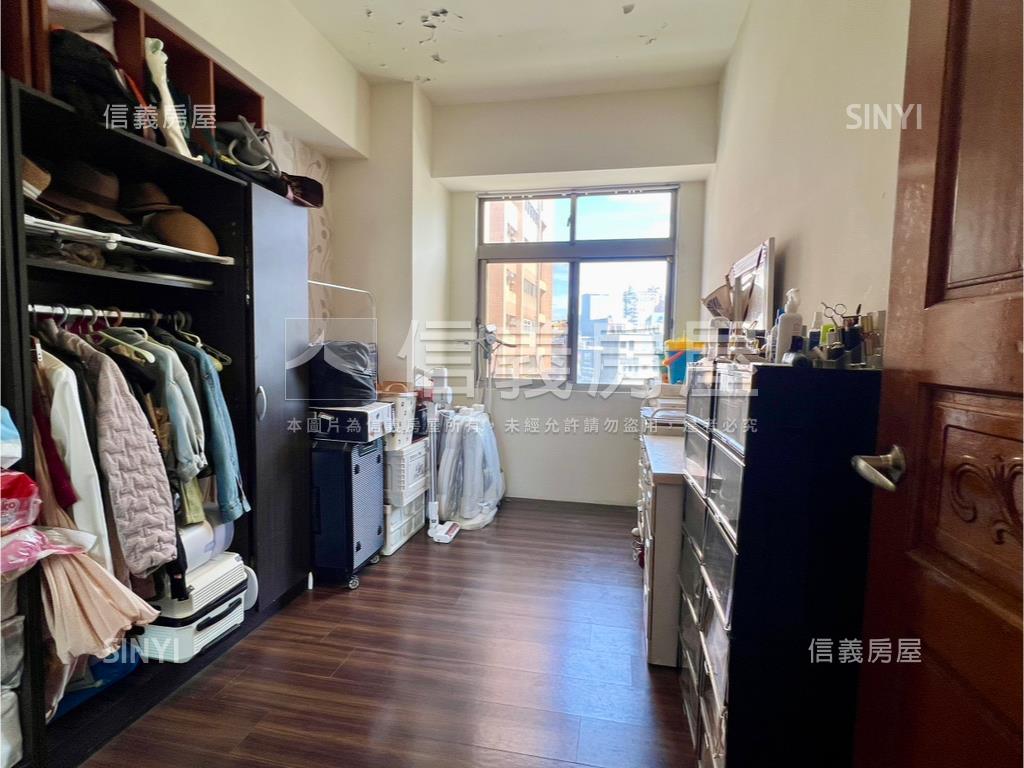 ★龍安商圈大三房房屋室內格局與周邊環境