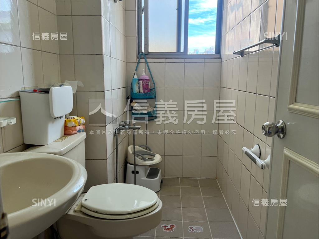 ★龍安商圈大三房房屋室內格局與周邊環境