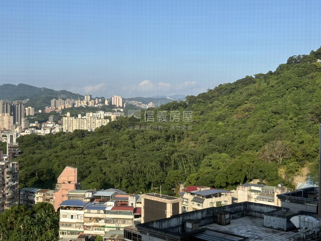 景美捷運高樓小資美套房屋室內格局與周邊環境