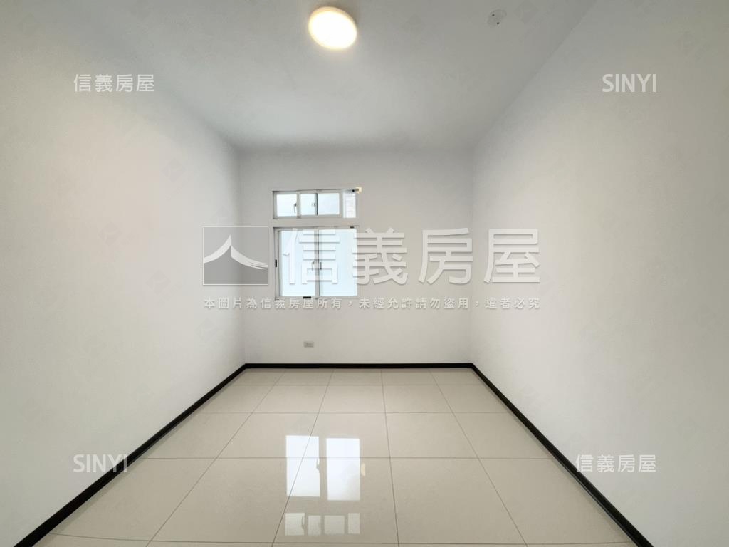 邊間大空間亮眼美寓房屋室內格局與周邊環境