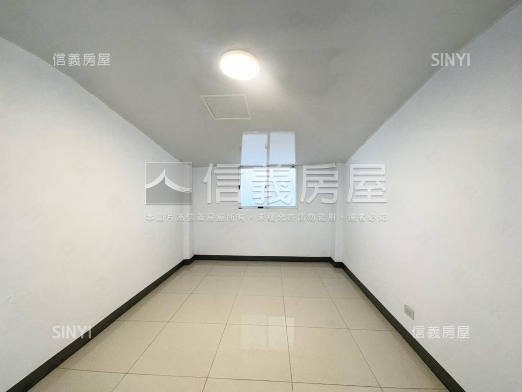 邊間大空間亮眼美寓房屋室內格局與周邊環境