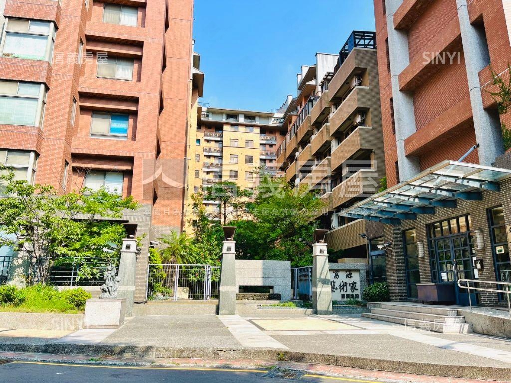 藝術家美四房稀有釋出房屋室內格局與周邊環境