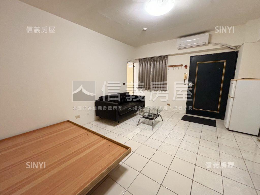 大墩十二街機能好套房房屋室內格局與周邊環境