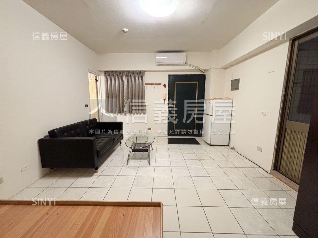 大墩十二街機能好套房房屋室內格局與周邊環境