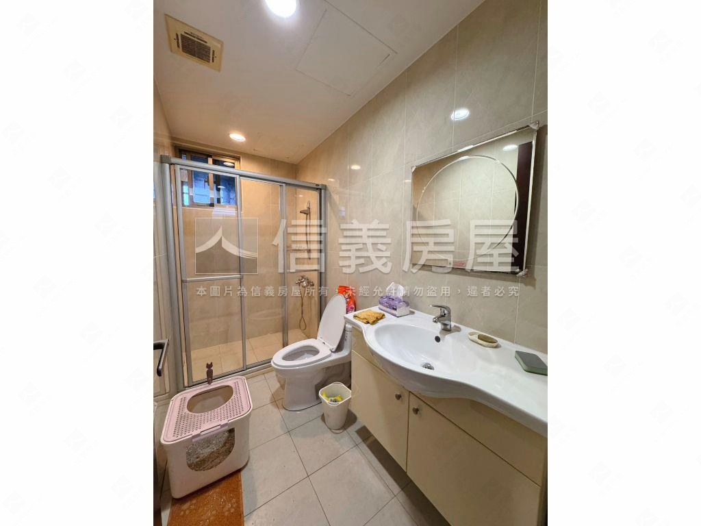 ⭐長虹大鎮美兩房＋車位⭐房屋室內格局與周邊環境