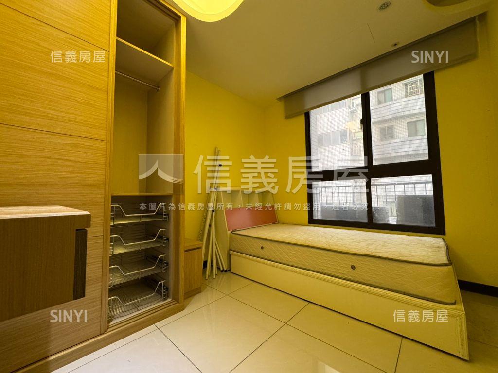 三房雙車位京王質感社區房屋室內格局與周邊環境
