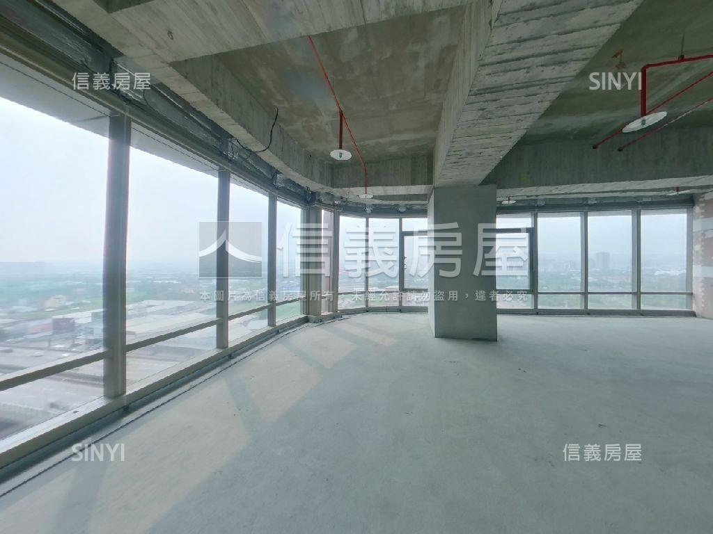 七期ＴＯＰ１商業辦公室房屋室內格局與周邊環境