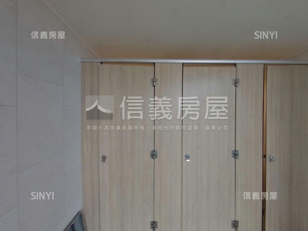 七期ＴＯＰ１商業辦公室房屋室內格局與周邊環境