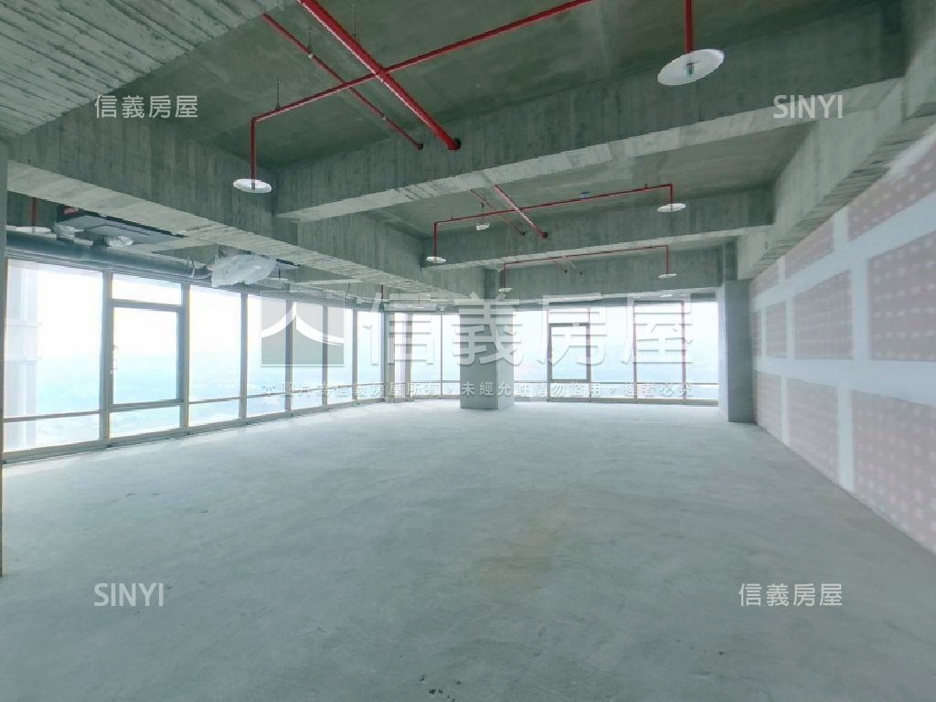 七期ＴＯＰ１商業辦公室房屋室內格局與周邊環境