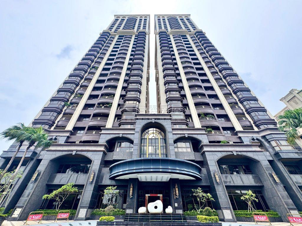 楠梓瀚挑戰市場大坪豪邸房屋室內格局與周邊環境