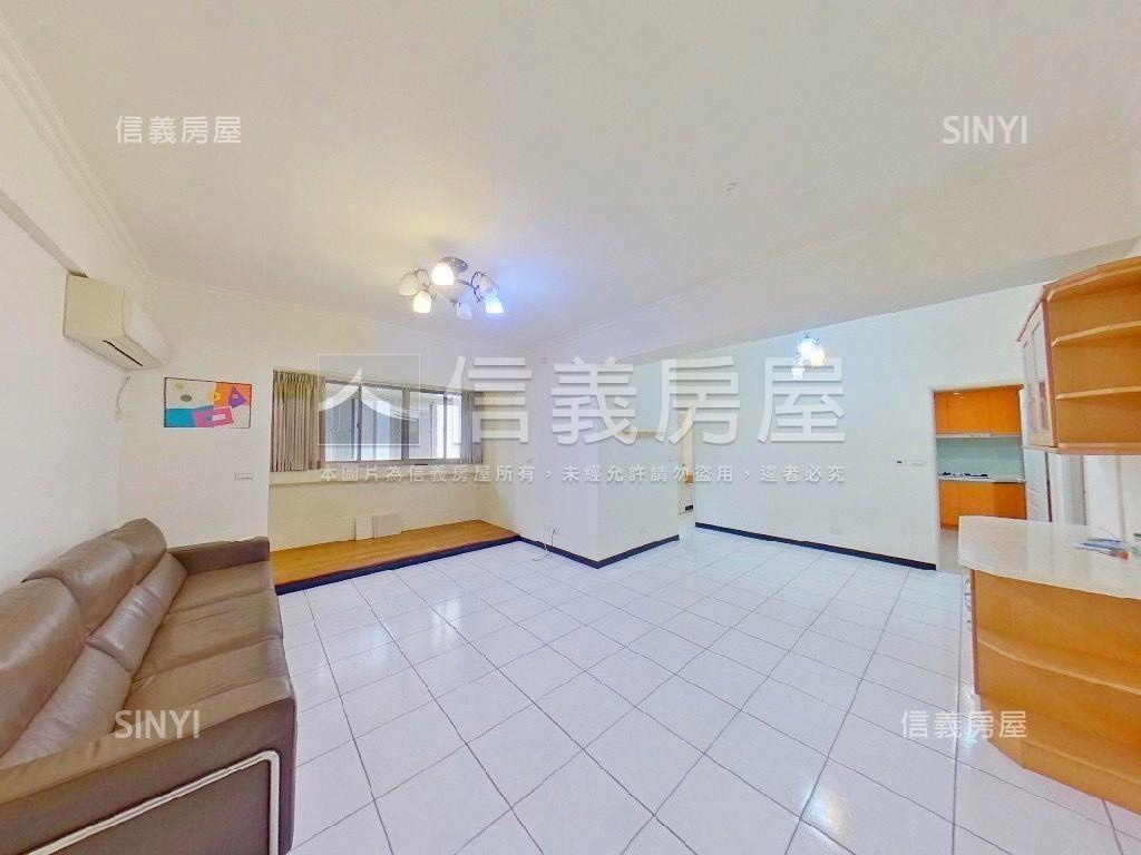 大家風範三房車位房屋室內格局與周邊環境