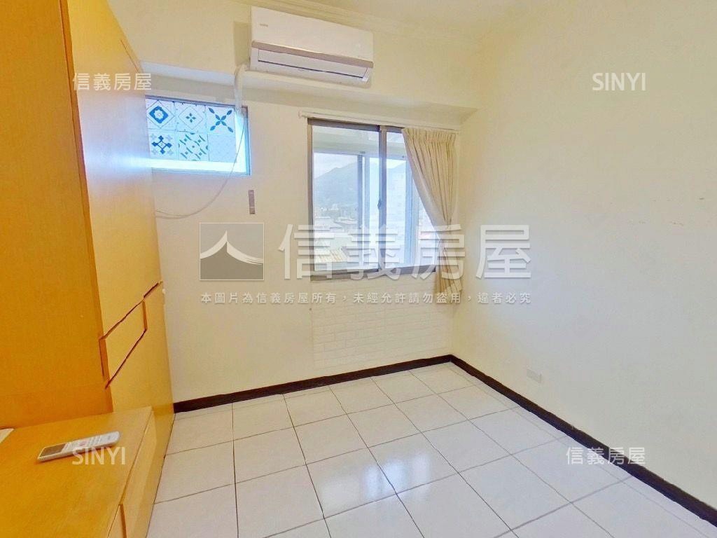 大家風範三房車位房屋室內格局與周邊環境