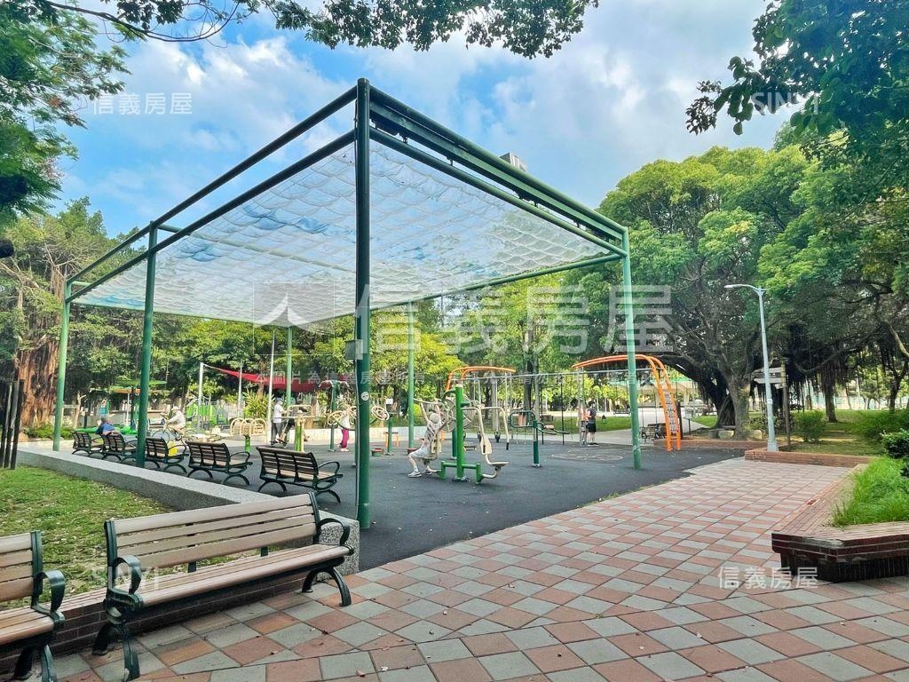 大家風範三房車位房屋室內格局與周邊環境