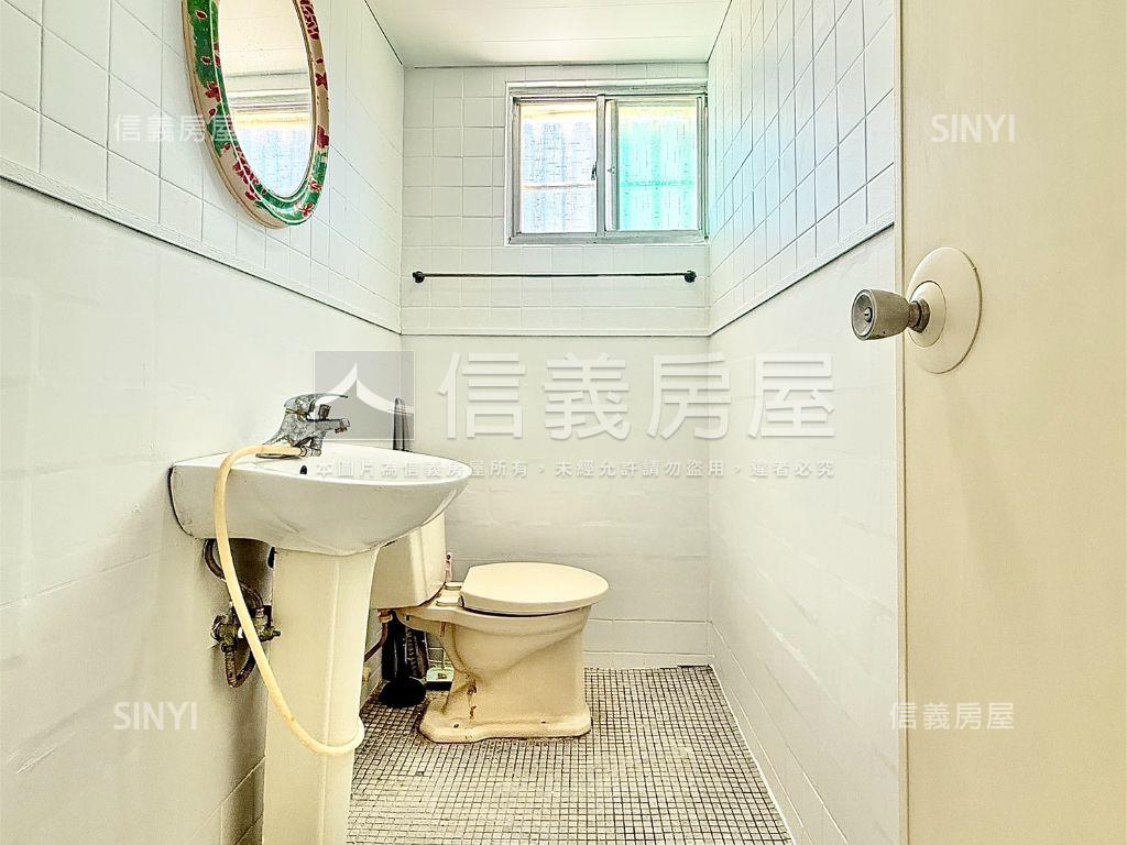 莒光三面採光健身美三房房屋室內格局與周邊環境