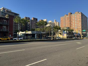 迴龍捷運萬壽路黃金店面