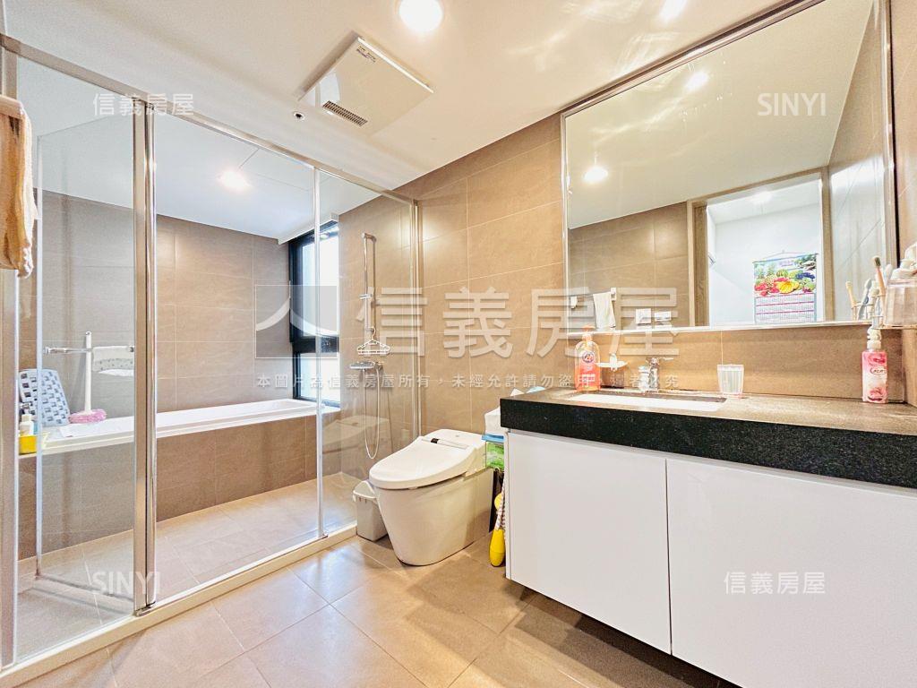 昭揚縱橫四房雙車位美宅房屋室內格局與周邊環境