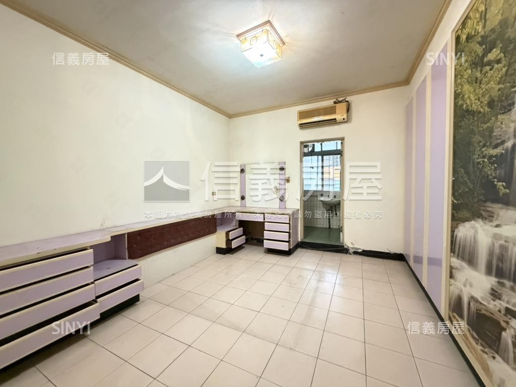 邊間三面採光四房美寓房屋室內格局與周邊環境