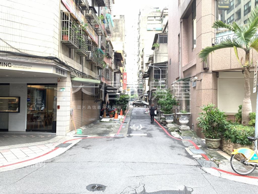 萬華道路用地房屋室內格局與周邊環境