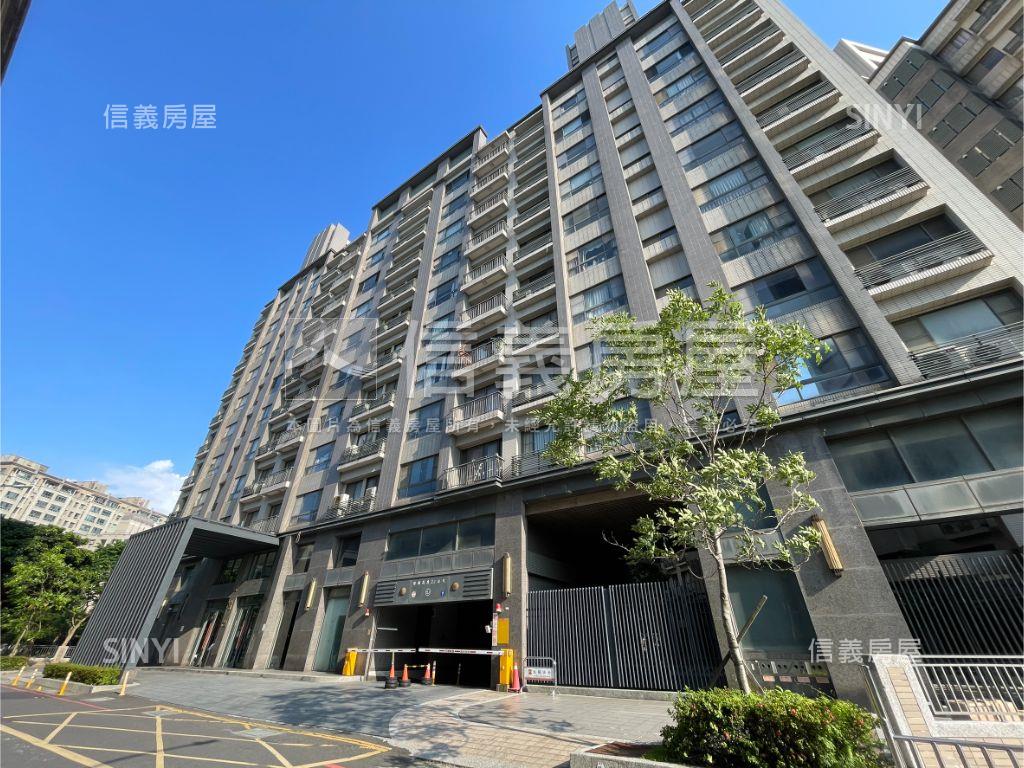 竹城富良野精美三房雙車位房屋室內格局與周邊環境