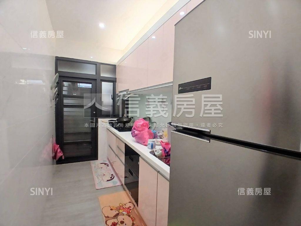 蘆洲精美小屋三樓房屋室內格局與周邊環境